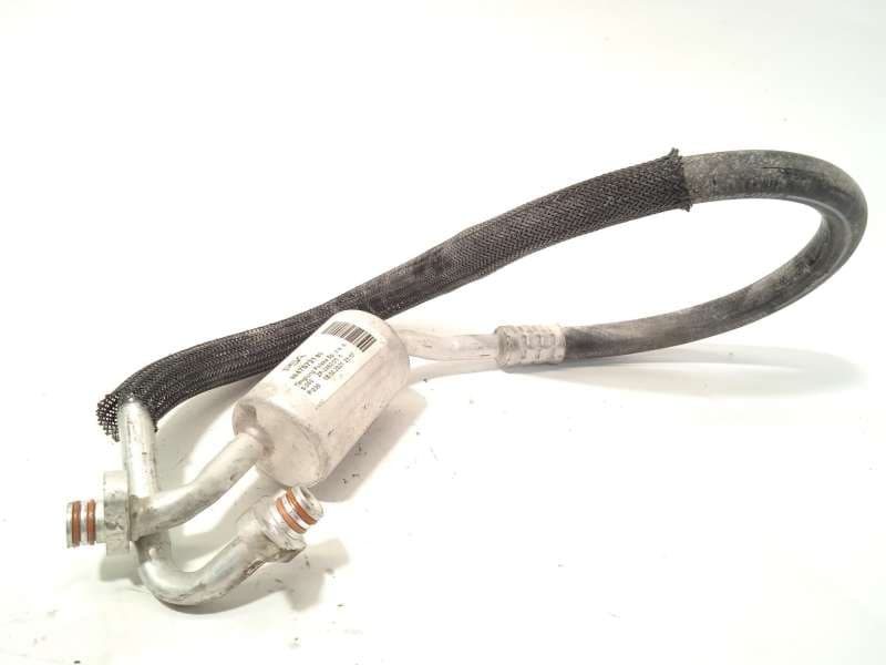 Recambio de tubos aire acondicionado para peugeot partner furgoneta/monovolumen (k9) e-partner referencia OEM IAM 9847572180 - Blanco