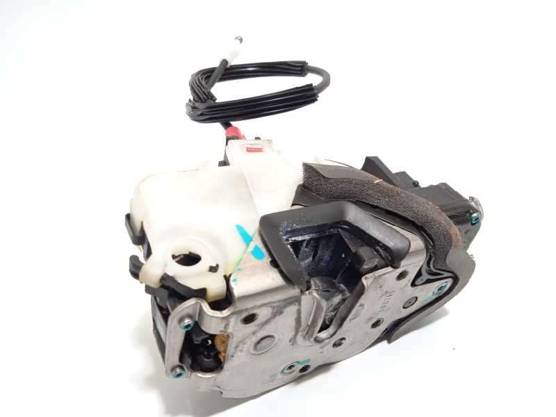 Recambio de cerradura puerta delantera derecha para chevrolet orlando 2.0 diesel cat referencia OEM IAM 13503802 - Blanco