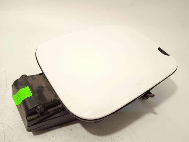 Recambio de tapa exterior combustible para citroën c3 iii (sx) 1.2 vti 82 referencia OEM IAM 9812916680 - Blanco