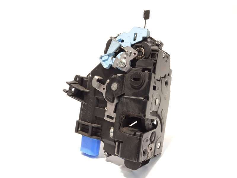 Recambio de cerradura puerta trasera derecha para skoda octavia combi (1z5) rs referencia OEM IAM 7L0839016D - Blanco