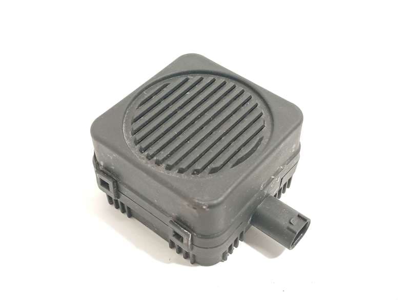 Recambio de modulo electronico para byd seal u dm-i referencia OEM IAM SA3HKU3778020AA