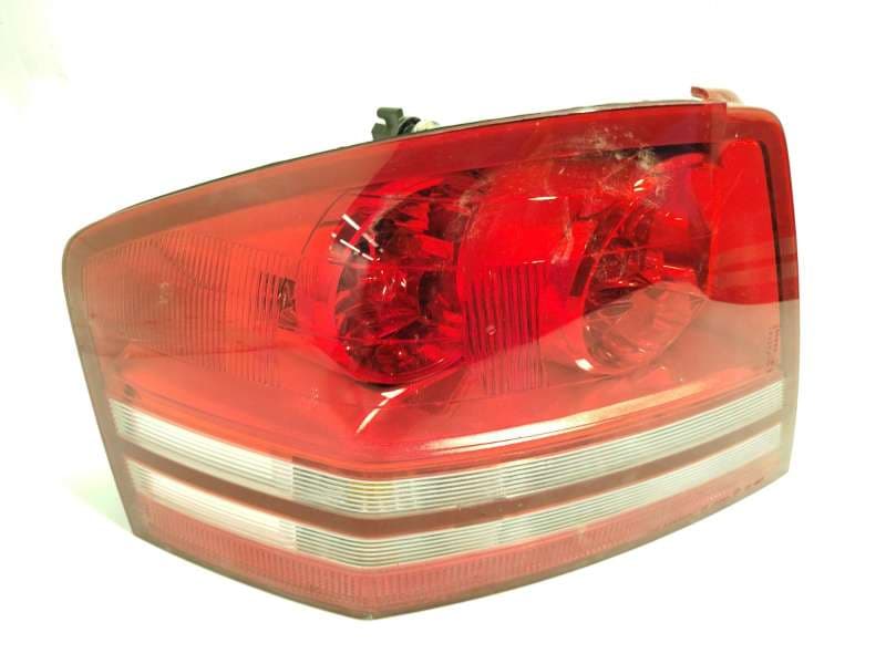 Recambio de piloto trasero izquierdo para dodge avenger 2.0 referencia OEM IAM 5116221AA K05116221AA - Plata