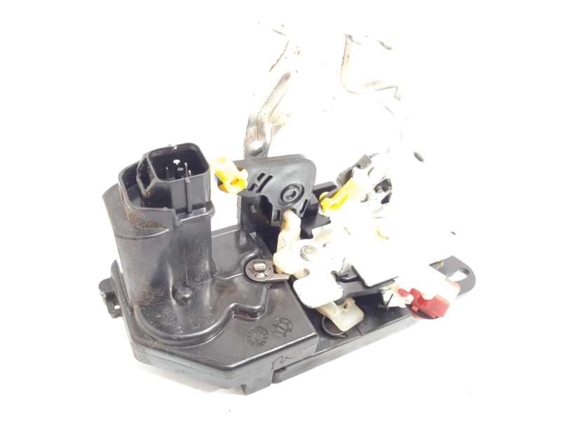 Recambio de cerradura puerta trasera derecha para ssangyong actyon i 2.0 xdi referencia OEM IAM 7132009003