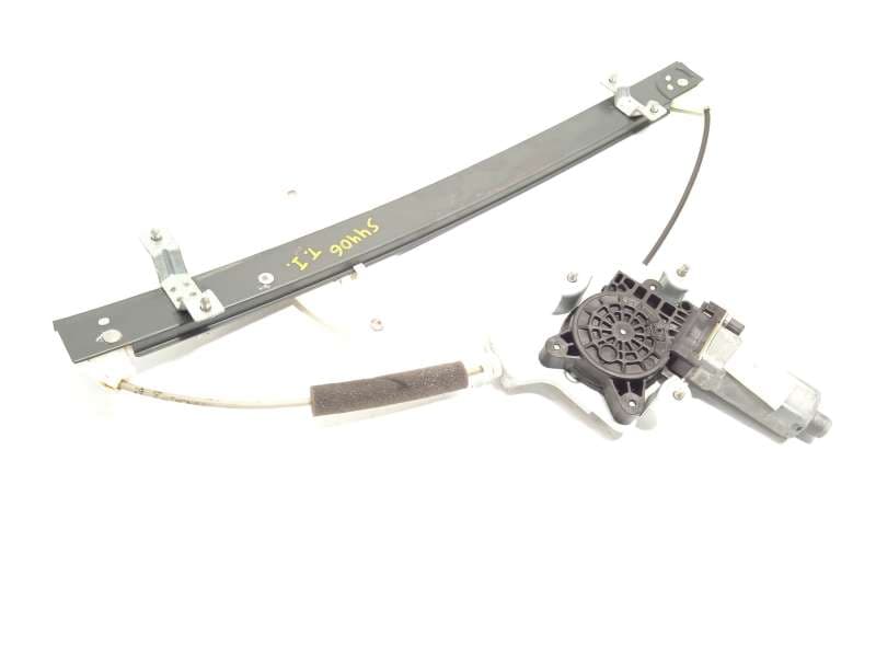 Recambio de elevalunas trasero izquierdo para ssangyong actyon i 2.0 xdi referencia OEM IAM 7332131000 8810021002
