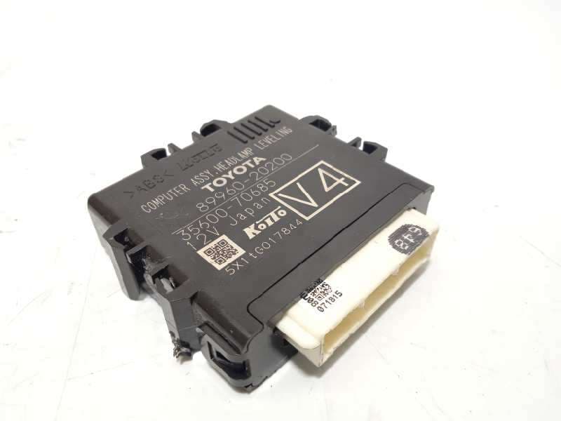 Recambio de modulo electronico para toyota avensis touring sports advance referencia OEM IAM 8996020200 3560070685