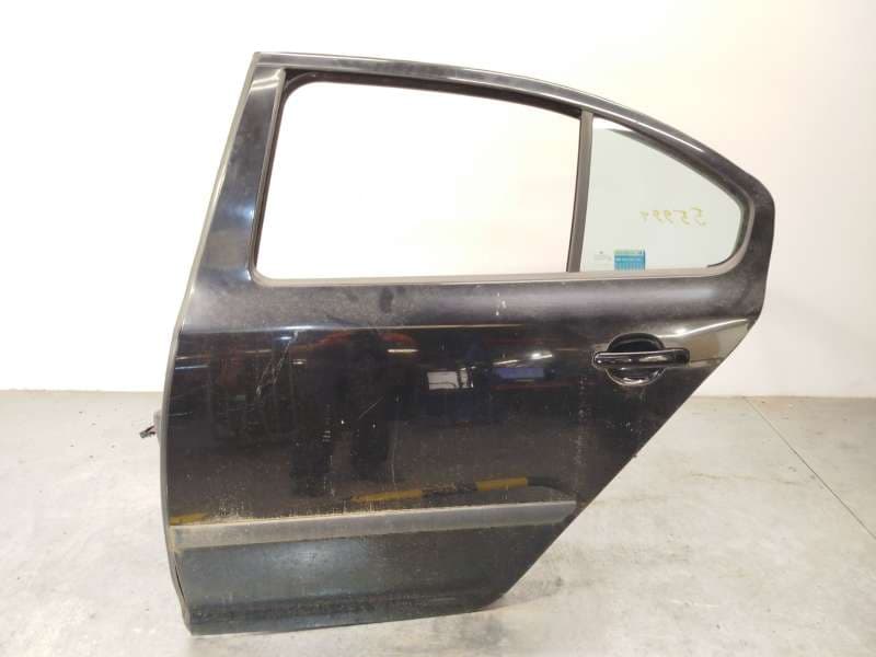 Recambio de puerta trasera izquierda para skoda octavia ii (1z3) 1.9 tdi referencia OEM IAM 1Z5833055 - Negro