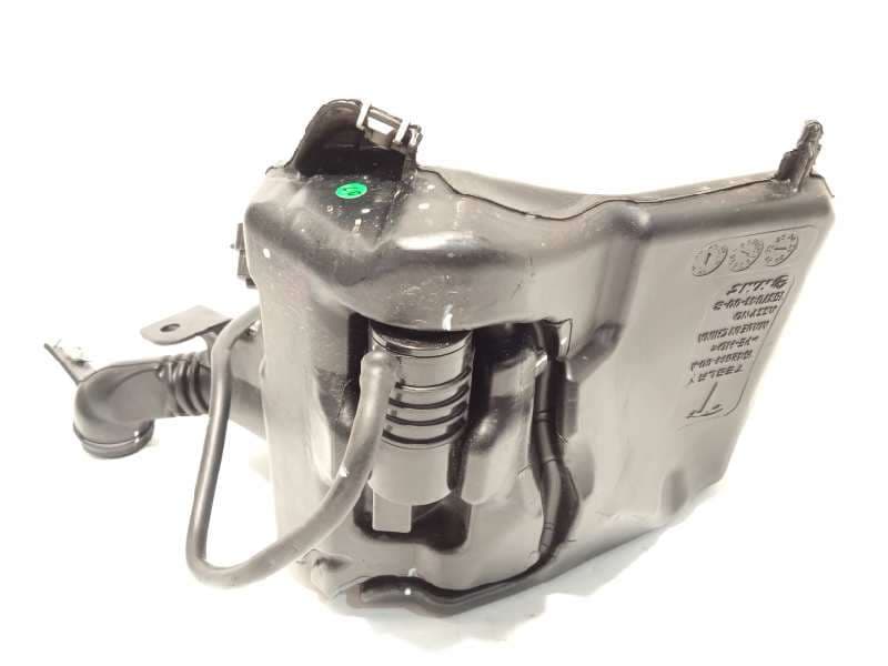 Recambio de deposito limpia para tesla model 3 rwd referencia OEM IAM 164261400A - Blanco