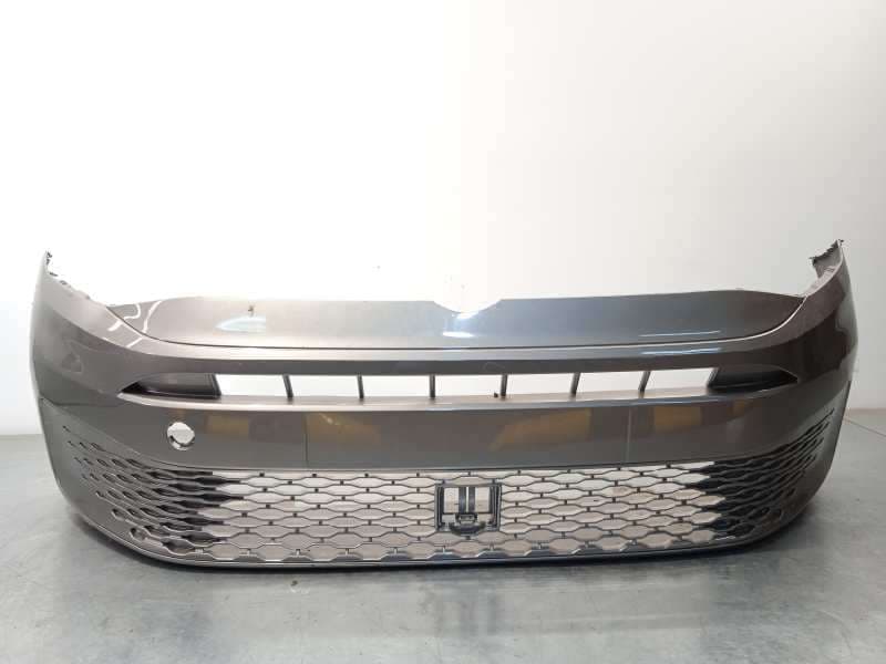 Recambio de paragolpes delantero para volkswagen caddy (2k7) 2.0 tdi referencia OEM IAM 2K7807221A