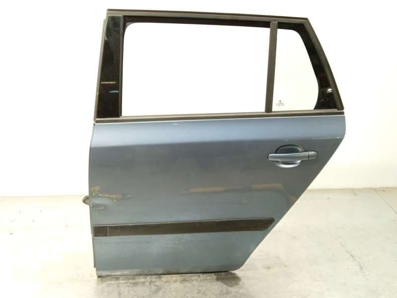 Recambio de puerta trasera izquierda para skoda fabia ii combi (545) 1.6 tdi referencia OEM IAM 5J9833055 - Azul