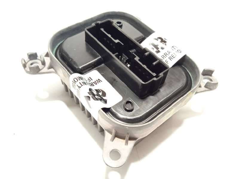 Recambio de centralita led derecha para tesla model 3 rwd referencia OEM IAM 153292502C - Blanco