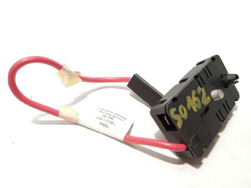 Recambio de antena para tesla model 3 rwd referencia OEM IAM 150942100C - Blanco