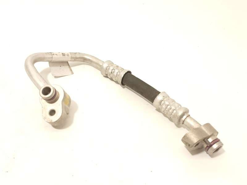 Recambio de tubos aire acondicionado para audi e-tron (gen) 50 quattro referencia OEM IAM 4KE816735E - Negro