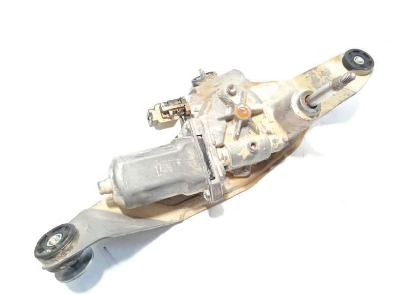 Recambio de motor limpia trasero para mazda 3 lim. () 2.0 cat referencia OEM IAM BHS267450 8496000830 - Blanco
