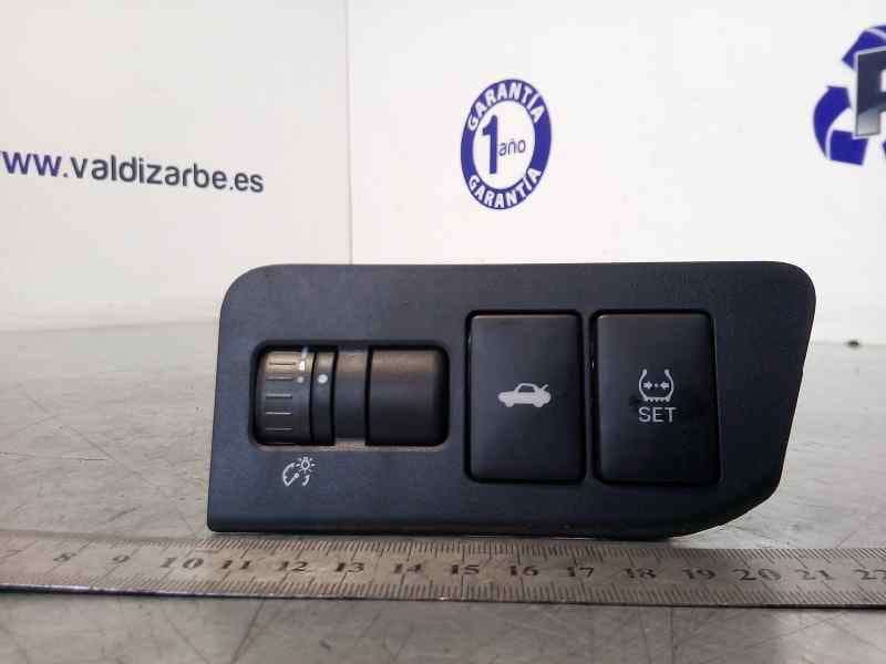 Recambio de mando multifuncion para subaru brz sport referencia OEM IAM 83002CA000 83002AG000 - Blanco