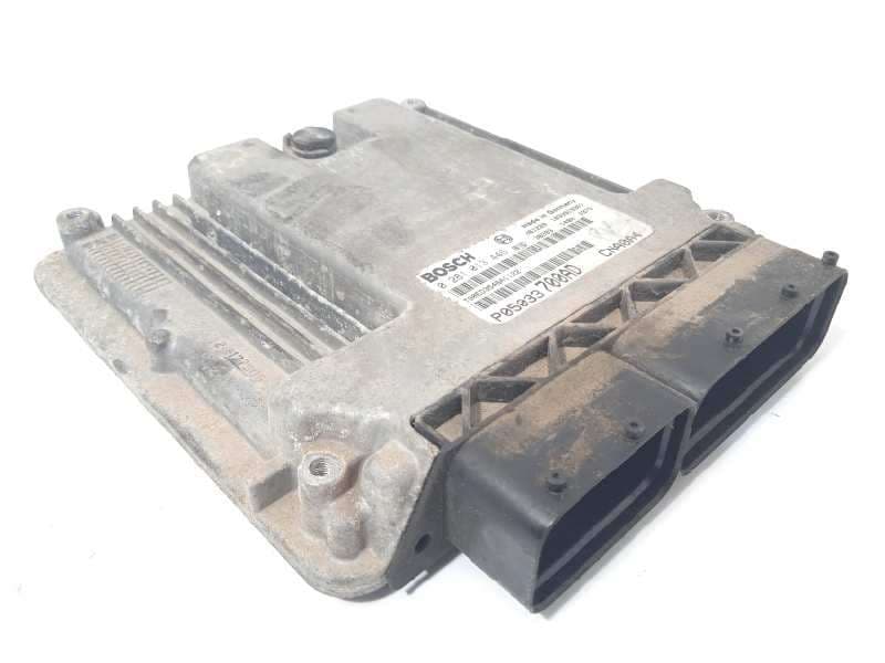 Recambio de centralita motor uce para chrysler sebring berlina 2.0 crd limited referencia OEM IAM P05033700AD 0281013446 - Rojo