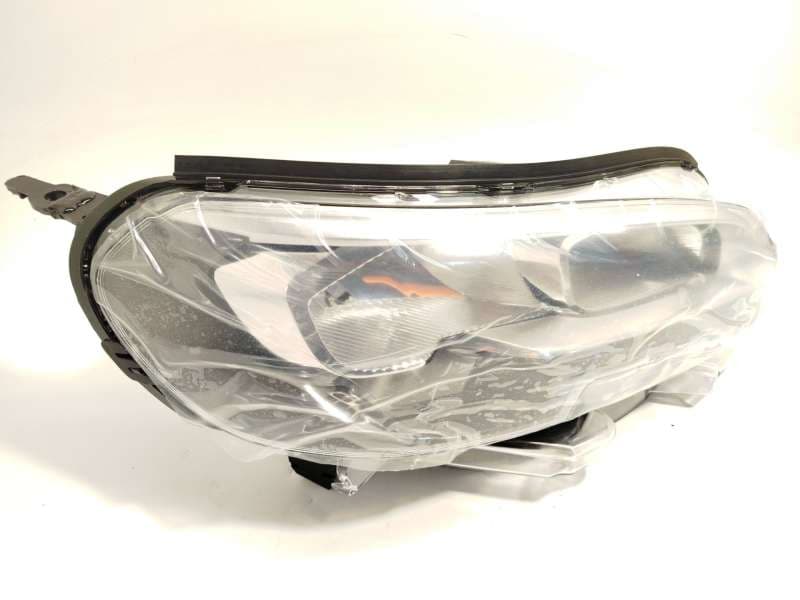 Recambio de faro derecho para peugeot expert combi standard referencia OEM IAM 9808572580