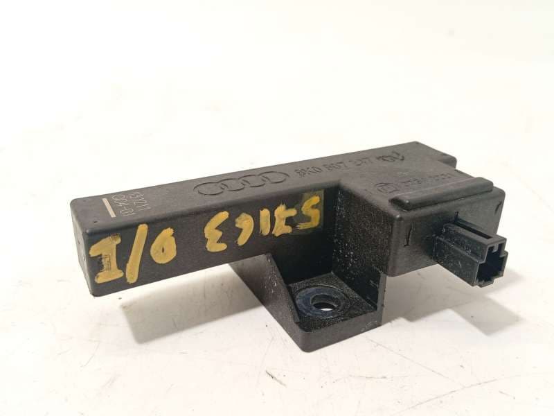 Recambio de modulo electronico para audi r8 (4s3, 4sp) 5.2 fsi quattro referencia OEM IAM 8K0907247 - Amarillo