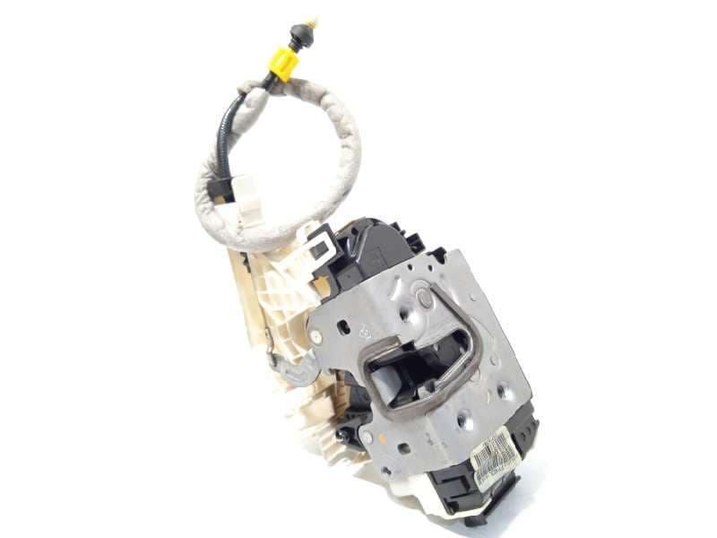 Recambio de cerradura puerta delantera izquierda para mercedes-benz clase cls (w218) cls 250 cdi be (218.303) referencia OEM IAM