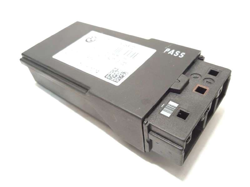 Recambio de modulo electronico para bmw serie 4 coupe (f32) 420d referencia OEM IAM 9216468 - Negro