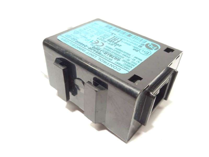 Recambio de centralita inmovilizador para kia picanto (ja) gt line referencia OEM IAM 95420D4000 - Blanco