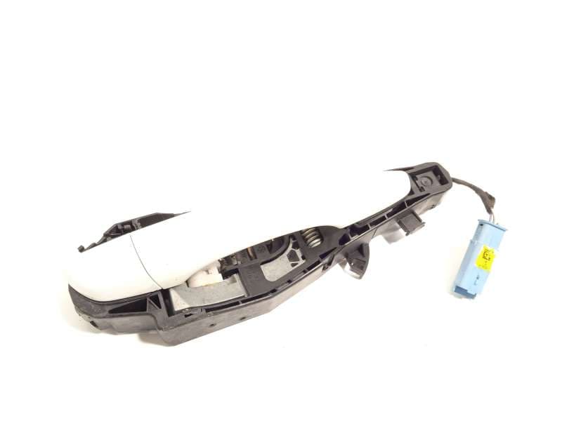 Recambio de maneta exterior delantera derecha para opel grandland / grandland x (a18, p1uo) 1.6 turbo d (75) referencia OEM IAM - Blanco