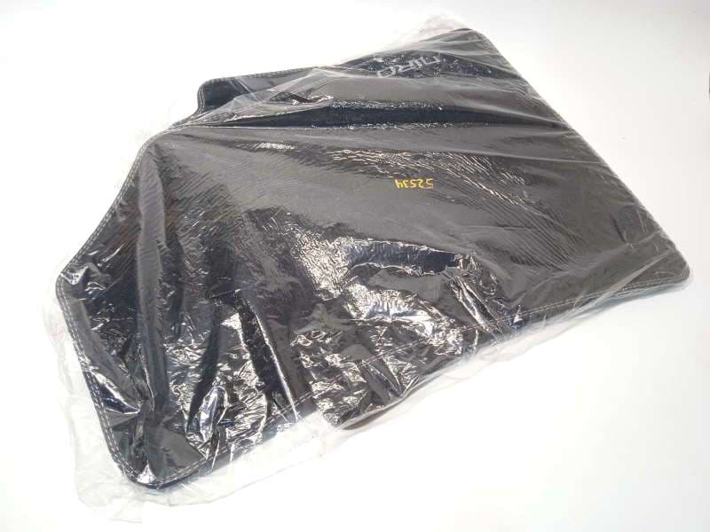 Recambio de juego alfombrillas para kia e - niro hibrido referencia OEM IAM AT143ADB00 - Gris