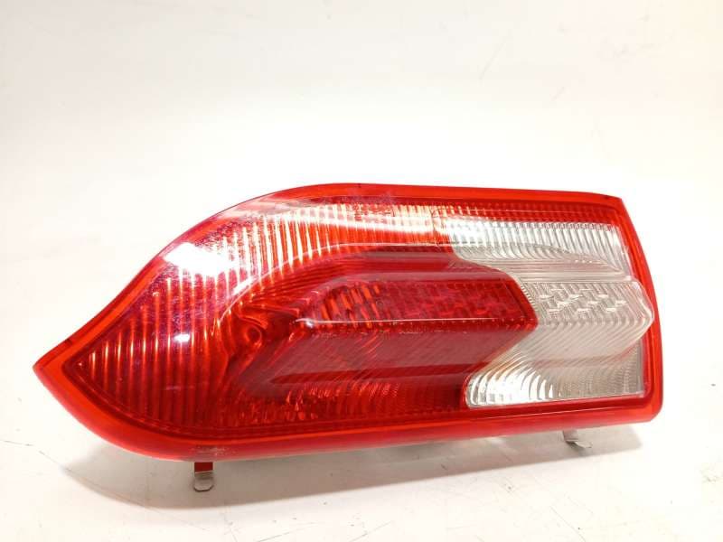 Recambio de piloto trasero derecho interior para opel insignia a sports tourer (g09) 2.0 cdti (35) referencia OEM IAM 13226855 - Plata
