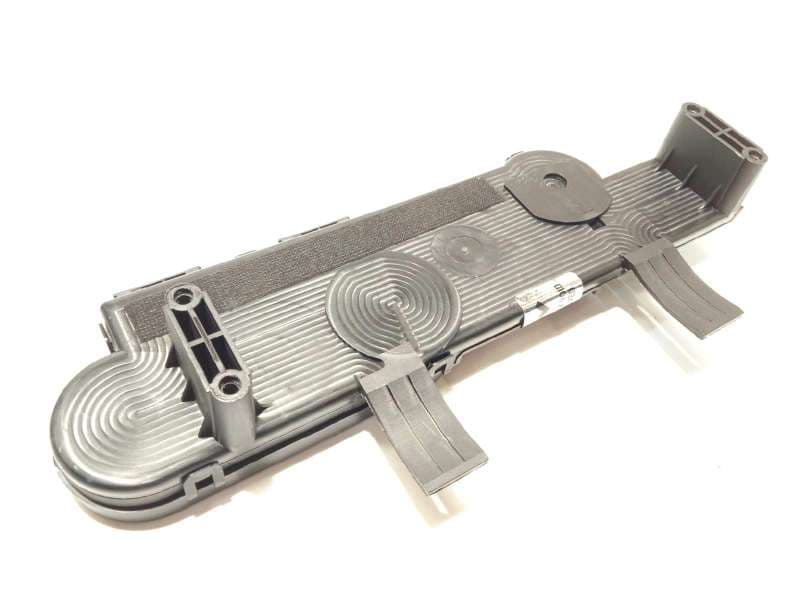 Recambio de antena para porsche panamera 4 s referencia OEM IAM 15152801182
