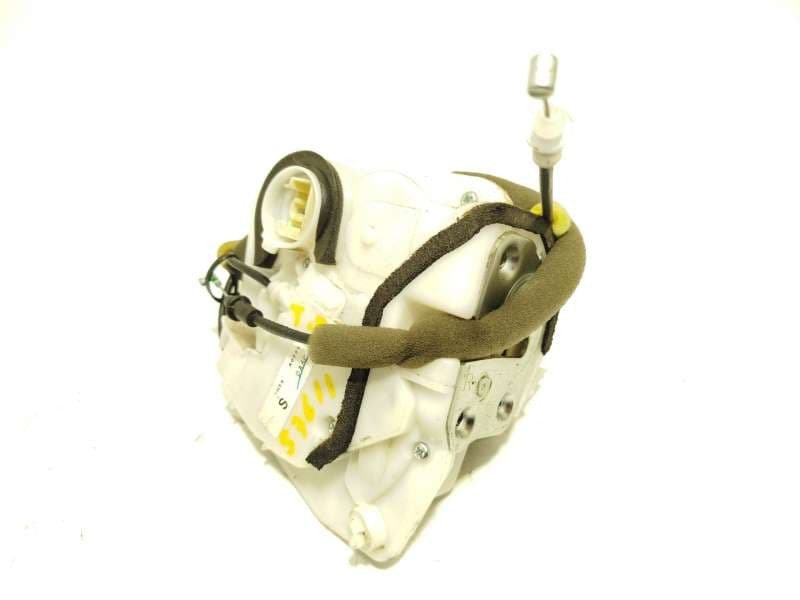 Recambio de cerradura puerta trasera derecha para mazda 2 hatchback (dl, dj) 1.5 skyactiv-g referencia OEM IAM DA6C72310 - Granate