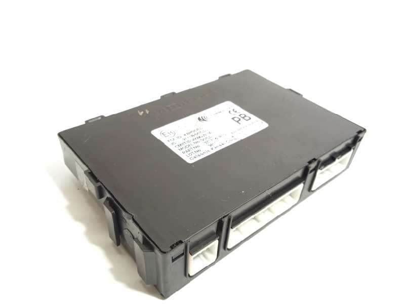 Recambio de centralita cierre para suzuki swift azg (nz) glx referencia OEM IAM 3717161P10 - Blanco