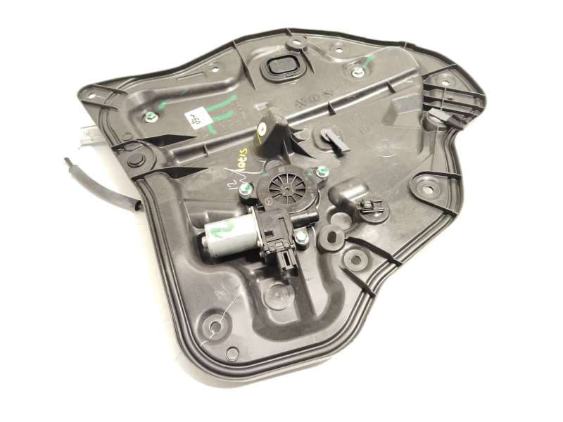 Recambio de elevalunas trasero derecho para mazda 2 hatchback (dl, dj) 1.5 skyactiv-g referencia OEM IAM DA6C7297X - Granate