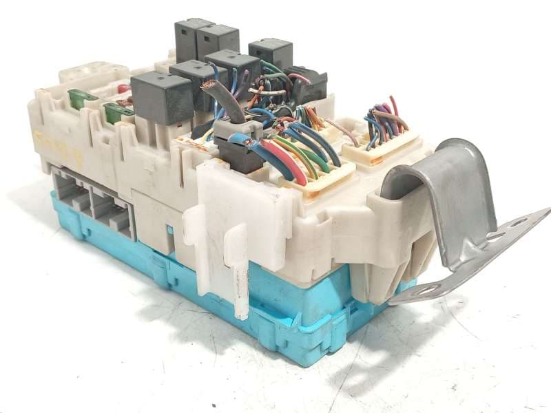 Recambio de caja reles / fusibles para mitsubishi grandis (na_w) 2.0 di-d (na8w) referencia OEM IAM MR587655 707270074