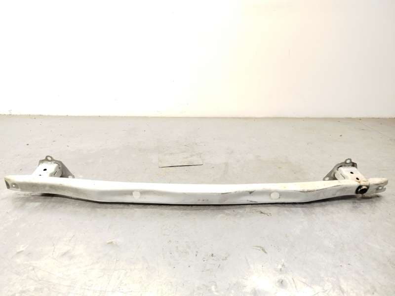 Recambio de refuerzo paragolpes trasero para nissan nv250 furgoneta (x61) dci 95 referencia OEM IAM 7561000Q0G - Blanco