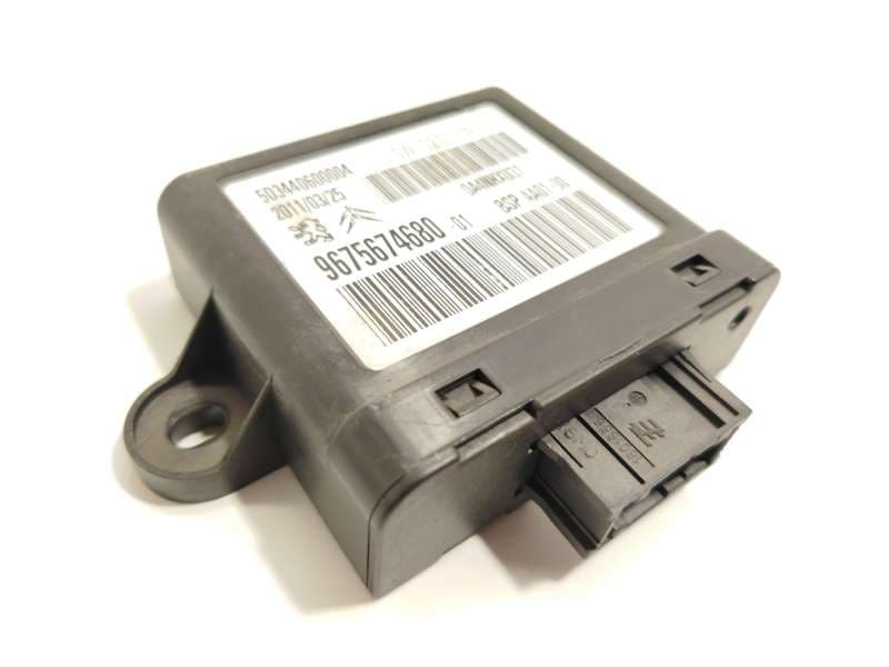 Recambio de modulo electronico para peugeot ion electric referencia OEM IAM 9675674680 503440600004 - Blanco