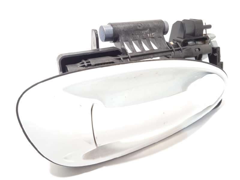 Recambio de maneta exterior delantera derecha para porsche panamera gts referencia OEM IAM 97053706404 - Blanco