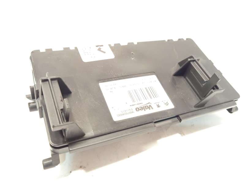 Recambio de modulo electronico para ds ds 4 / ds 4 crossback (nx_) 1.2 thp 130 (nxhnym) referencia OEM IAM 9687606680 - Gris