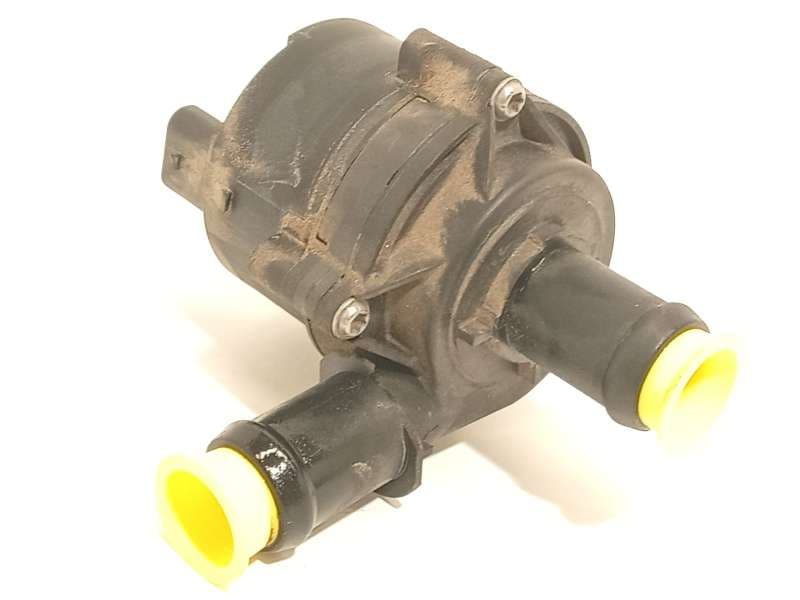 Recambio de bomba agua para volkswagen golf viii variant (cg5, db5) 1.0 tsi referencia OEM IAM 5Q0965567N