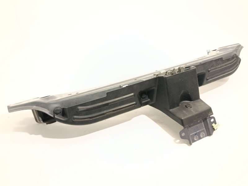 Recambio de panel frontal para mitsubishi outlander ii (cw_w) 2.0 di-d (cw8w) referencia OEM IAM 7450A172 - Gris