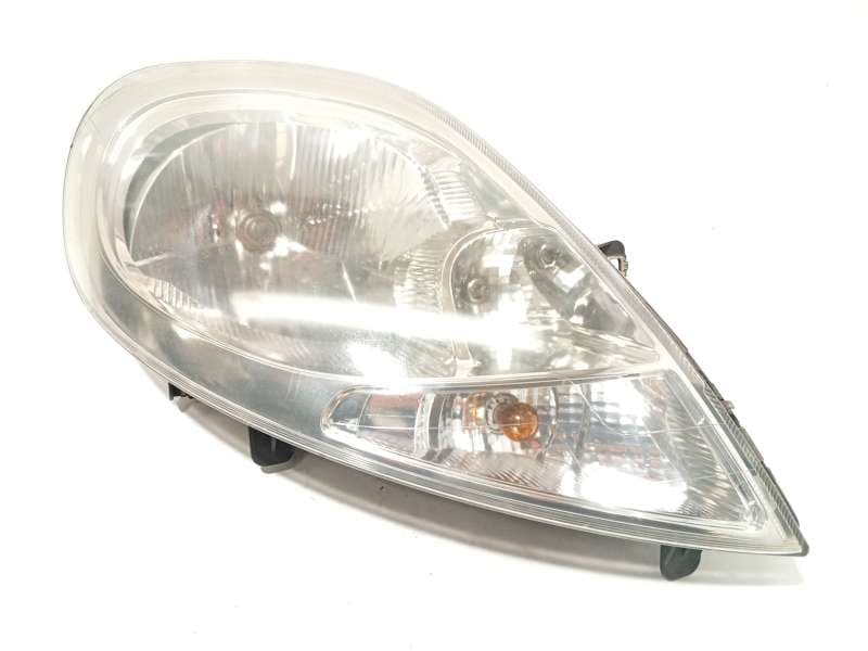 Recambio de faro derecho para nissan primastar furgoneta (x83) 2.0 dci 115 referencia OEM IAM 93859830 8200701356 89313980