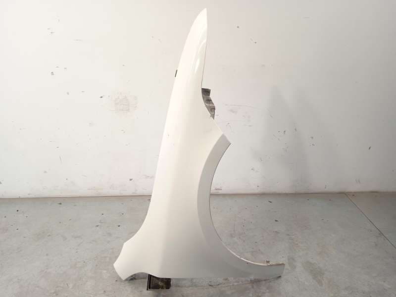 Recambio de aleta delantera derecha para skoda suberb (3t4) ambition referencia OEM IAM 3T0821022 - Blanco