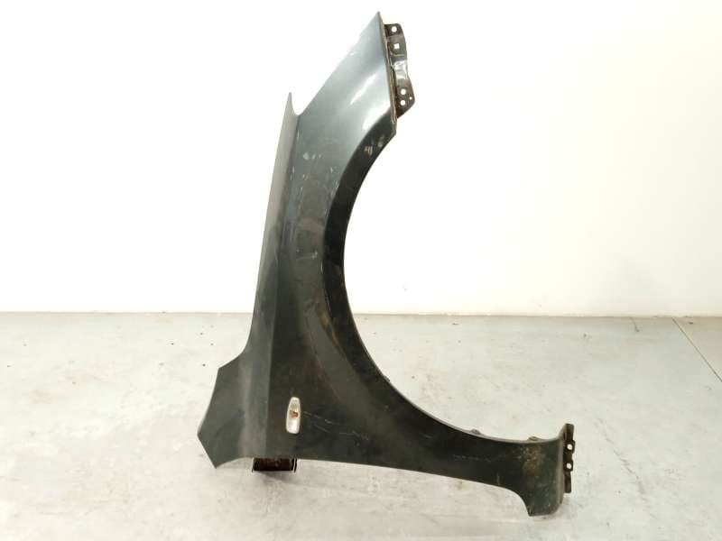 Recambio de aleta delantera derecha para kia cee'd sw (ed) 1.6 referencia OEM IAM 663211H010 - Gris