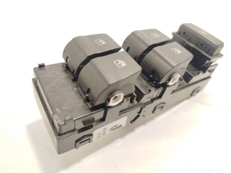Recambio de mando elevalunas delantero izquierdo para hyundai i30 (pde, pd, pden) 1.5 referencia OEM IAM 93571G3030 93571G3030PM - Gris