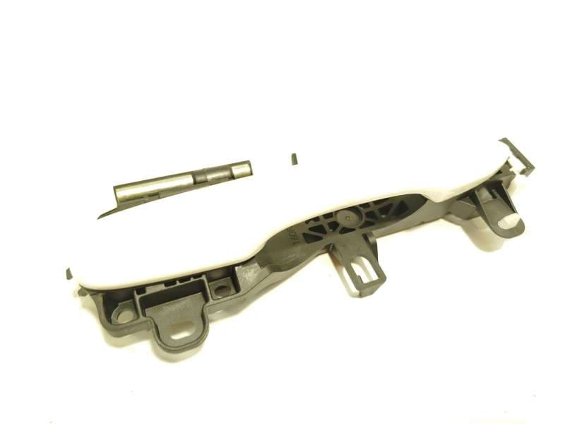 Recambio de maneta exterior delantera derecha para toyota yaris cross (mxp_) 1.5 (mxpb10) referencia OEM IAM 69210K0060A0 - Blanco