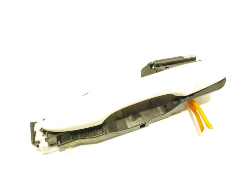 Recambio de maneta exterior trasera izquierda para toyota yaris cross (mxp_) 1.5 (mxpb10) referencia OEM IAM 692040D280 - Blanco