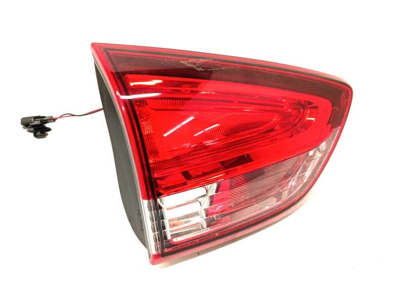 Recambio de piloto trasero izquierdo interior para renault clio iv grandtour (kh_) 1.5 dci 90 (khn3, khn4) referencia OEM IAM 26