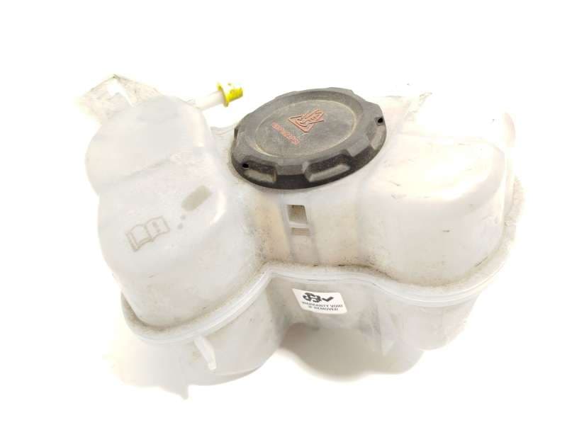 Recambio de deposito expansion para audi q4 e-tron sportback (f4n) 40 e-tron referencia OEM IAM 1EA121407F - Negro