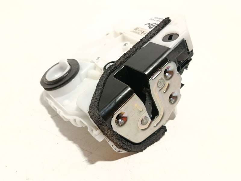 Recambio de cerradura puerta trasera izquierda para mazda mazda 3 sedan 2.5 e-skyactiv-g referencia OEM IAM BCJH BDMC73310C