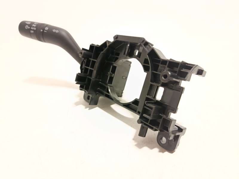Recambio de mando intermitentes para mazda mazda 3 sedan 2.5 e-skyactiv-g referencia OEM IAM BDEL1D