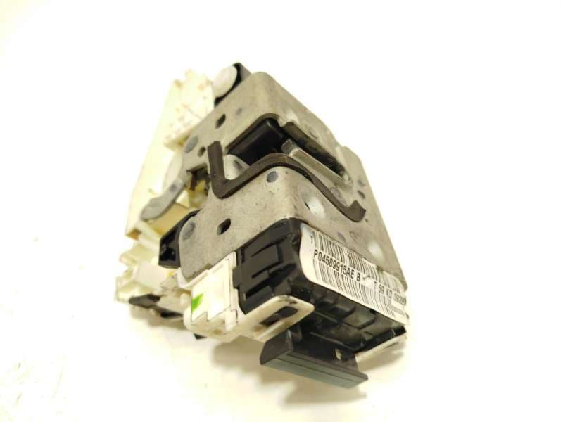 Recambio de cerradura puerta trasera izquierda para jeep compass (mp, m6, mv, m7) 1.4 multiair referencia OEM IAM 04589915AE