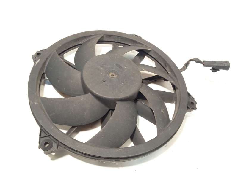 Recambio de electroventilador para citroën berlingo furgón/monospace (b9) 1.6 hdi 75 4x4 referencia OEM IAM 9673009880 1253T5 - Blanco